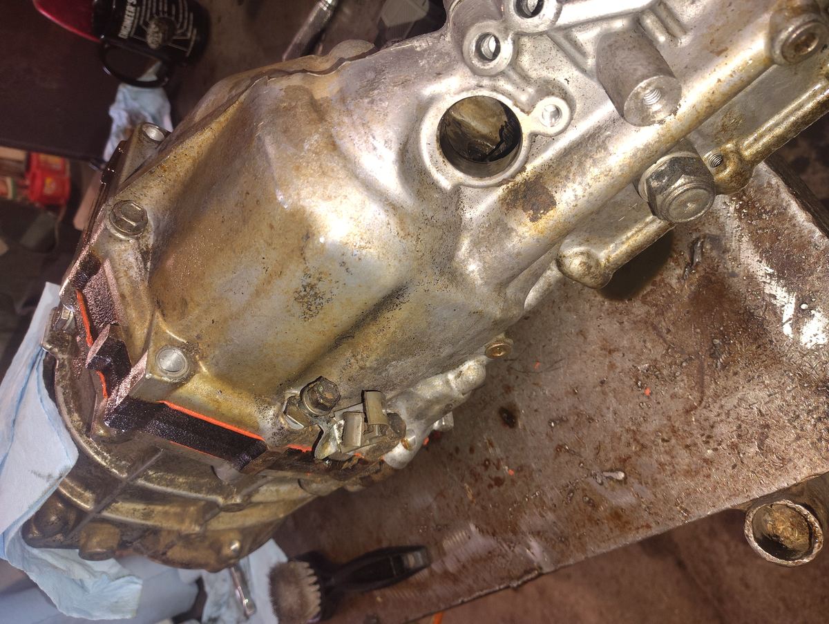 Transmission on the workbench